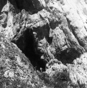 Dematteis 050 grotta manfriana 1961